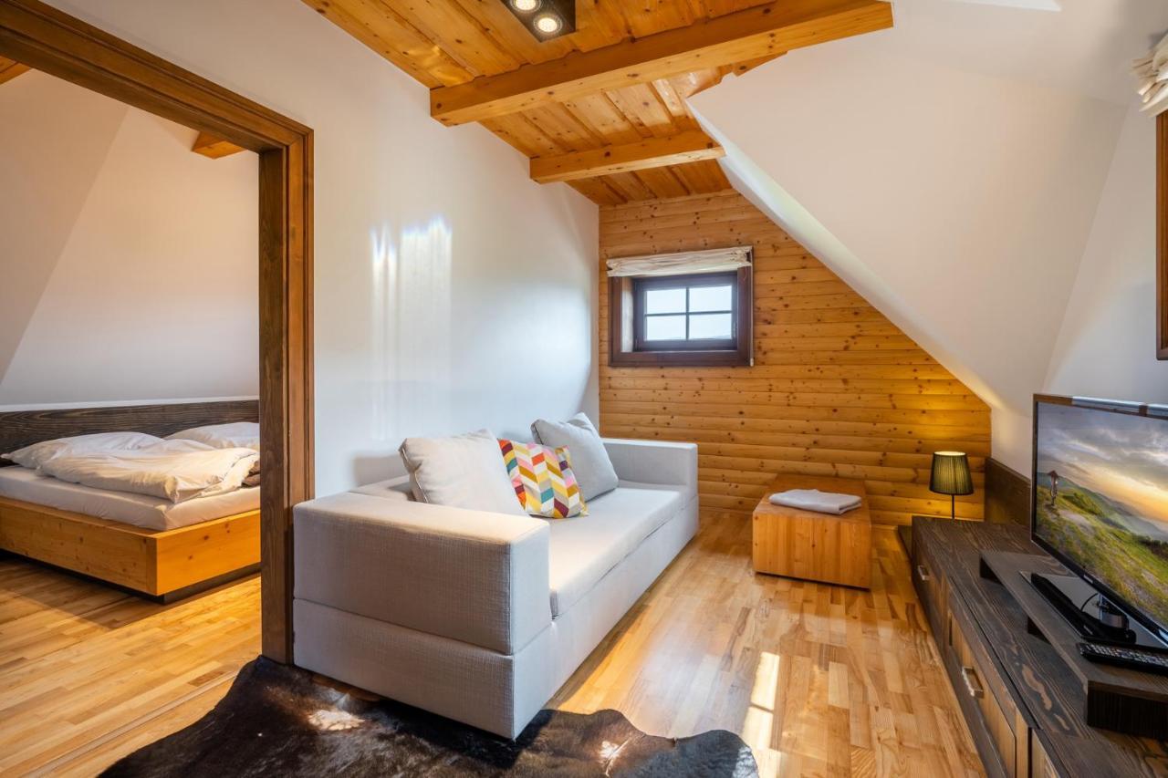 Wellness Drevenica Zuberec, 3 Apartmany, 2 Studia, Tatranske Stity Z Terasy Eksteriør bilde
